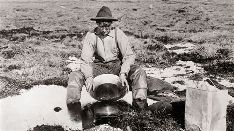 gold discovered in the yukon.